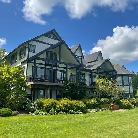 The Setting Inn Willamette Valley Newberg Exterior photo